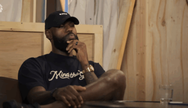 LeBron James wants NBA to award Offensive Player of the Year