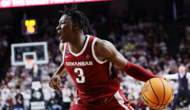 Adou Thiero #3 of the Arkansas Razorbacks could be on the board fo the Phoenix Suns to start the se...