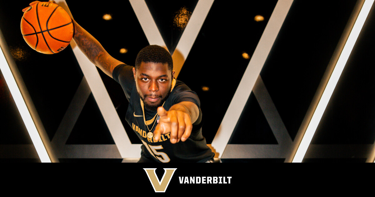 Vanderbilt Men's Basketball | Veteran Guard Miles Signs with Dores