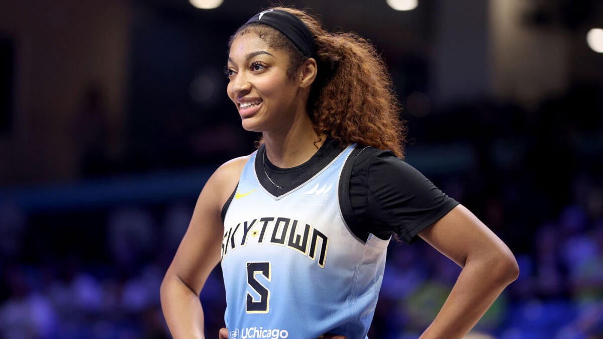 Angel Reese says it's great to have NBA legend Allen Iverson in her corner: 'I always try to give my all'