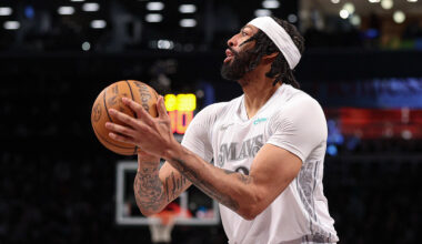 Mavs' Anthony Davis to work with NBA G League affiliate during rehab