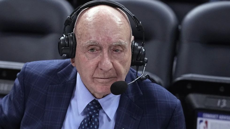 Broadcaster Dick Vitale prepares to announce an NCAA college basketball game between Michigan State and Kentucky, Tuesday, Nov. 15, 2022, in Indianapolis. (AP Photo/Darron Cummings, File)