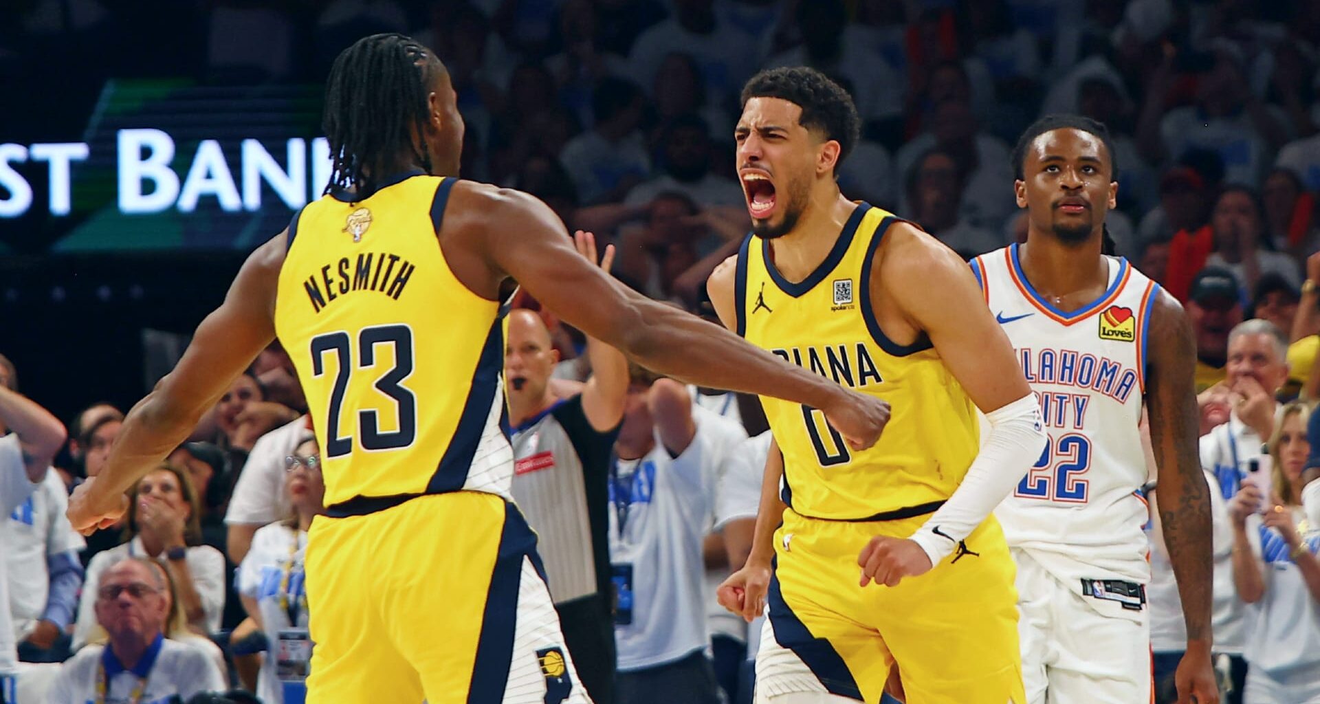 Tyrese Haliburton's last-second jumper lifts Pacers over Thunder in Game 1
