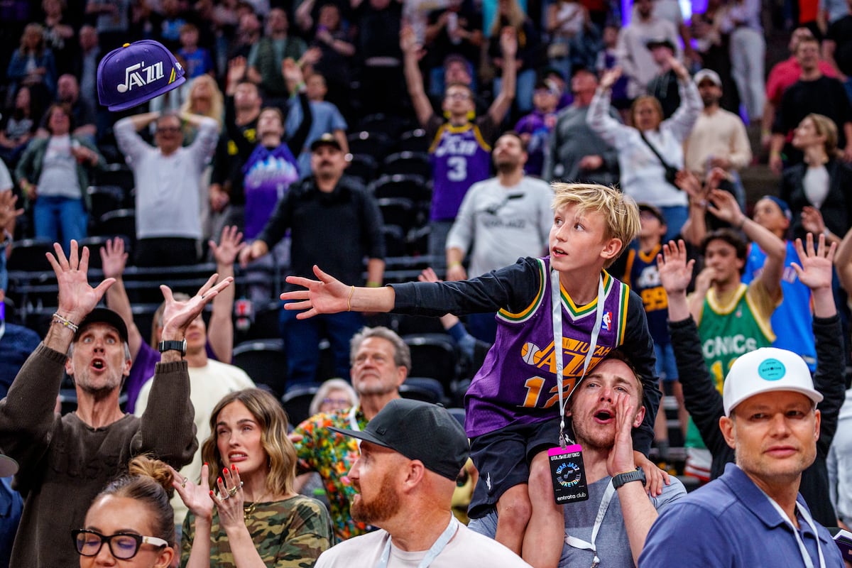 Utah Jazz's rebuild might take many more years, Salt Lake Tribune columnist writes