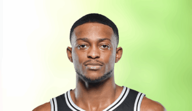 Kings explored De’Aaron Fox trades prior to Tyrese Haliburton trade in 2022 - HoopsHype