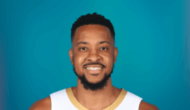 Zion Williamson, CJ McCollum shut down for rest of season