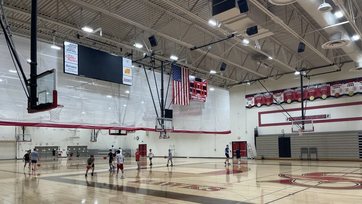 Michigan Tech Coach and Shawano Alum Josh Buettner Hosts Youth Basketball Camp