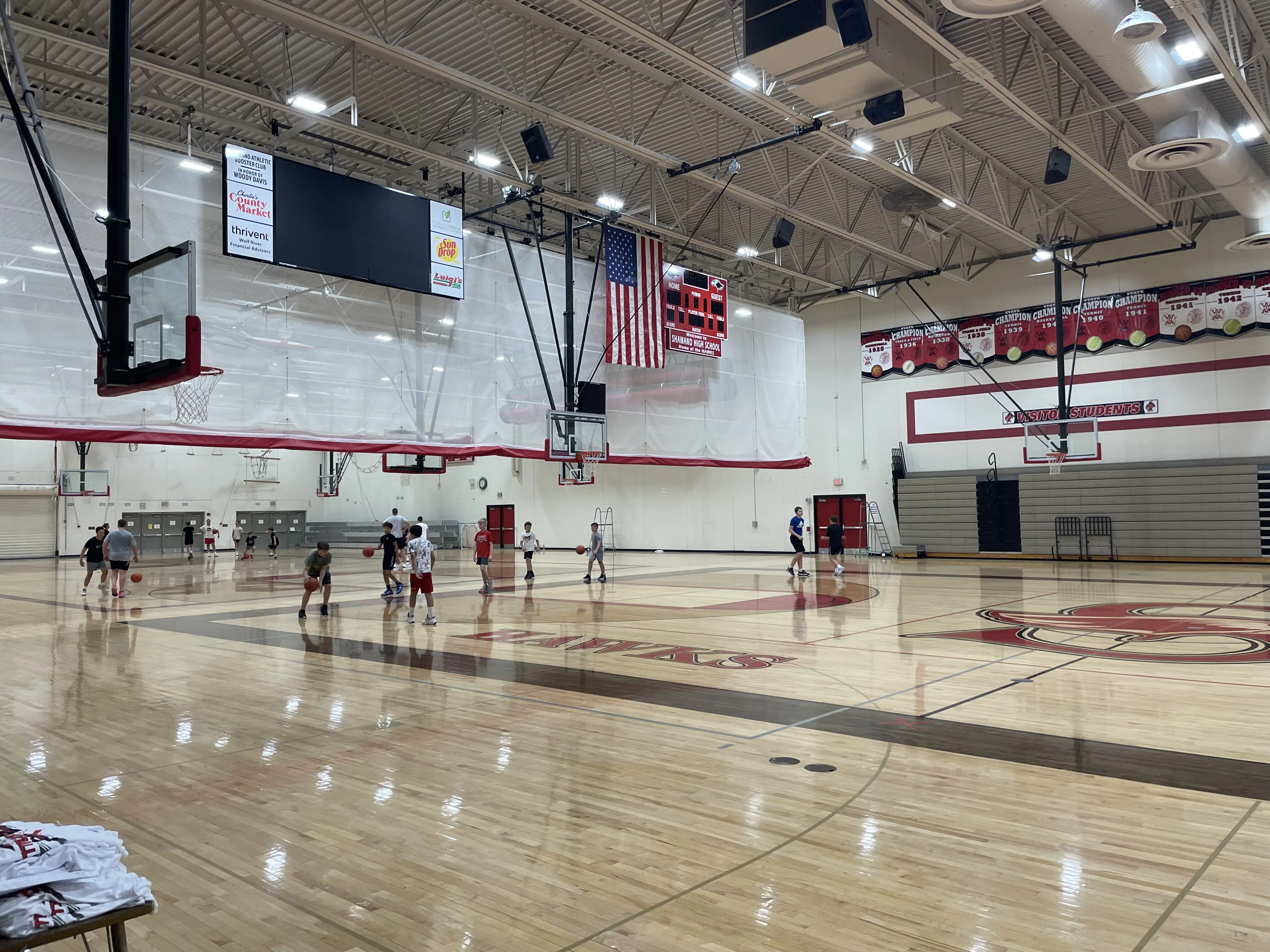 Michigan Tech Coach and Shawano Alum Josh Buettner Hosts Youth Basketball Camp
