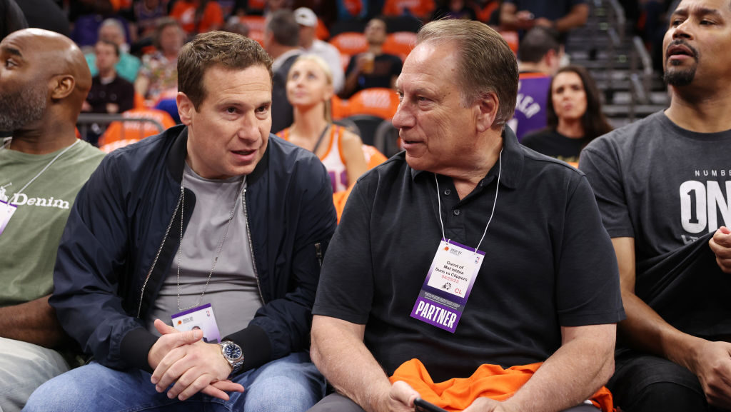 Suns are at a Michigan State crossroads, writes Dan Bickley....