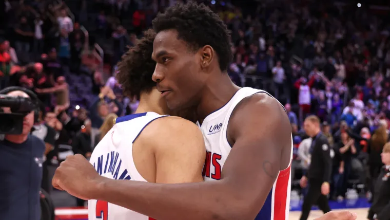 Extremely bold Pistons trade idea makes team possible favorite in Eastern Conference image