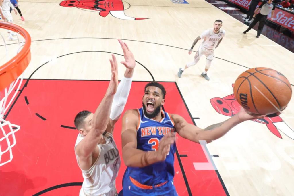 Knicks run out of gas in ugly loss to Bulls