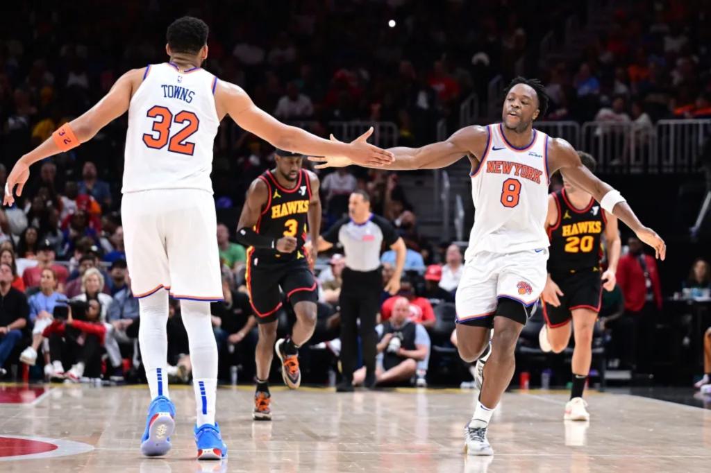 Karl-Anthony Towns leads way as Knicks demolish Hawks on road