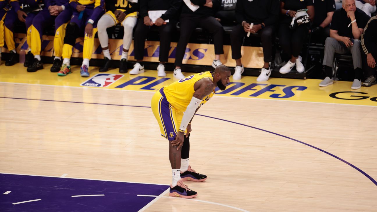 LeBron James says knee 'good,' targeting 100% by training camp