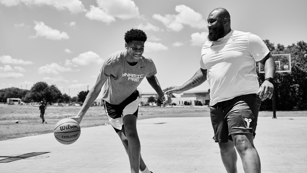 Heir Ball: How the Cost of Youth Sports Is Changing the N.B.A.