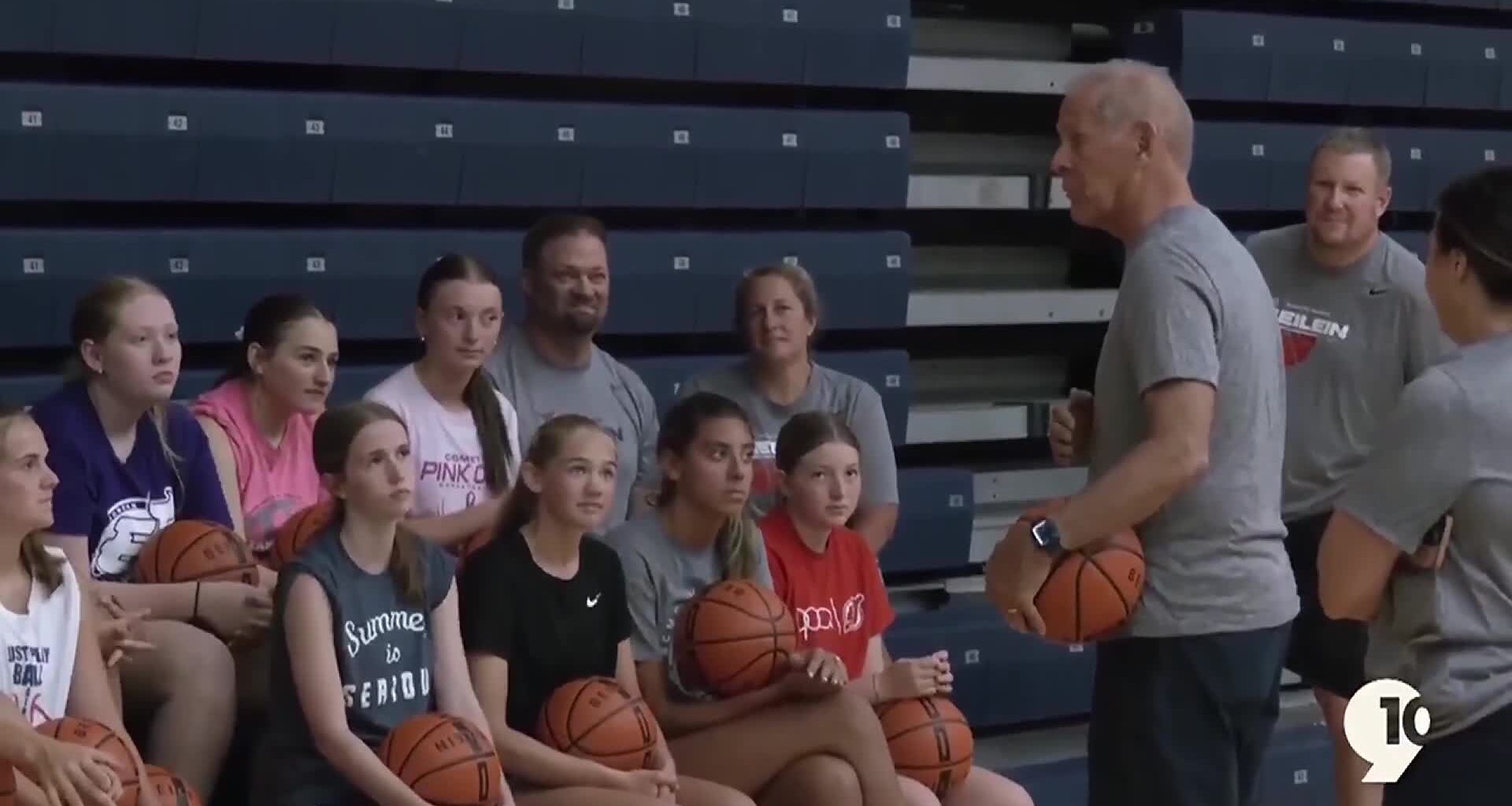John Beilein holds first basketball camp in over 3 years at Boyne City – 9&10 News