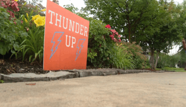 OKC woman's homemade signs bring Thunder spirit to NBA Playoffs
