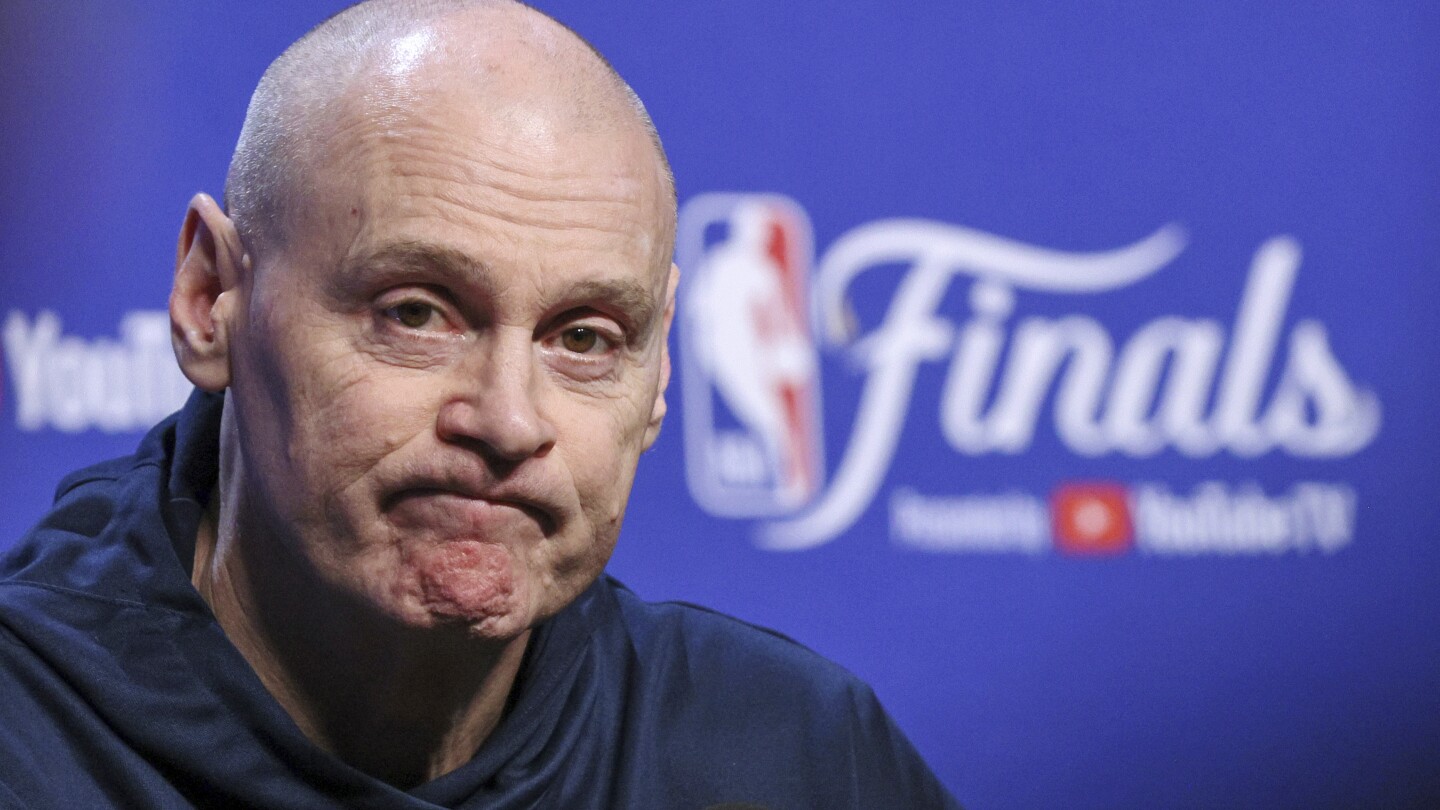 Pacers coach Rick Carlisle offers defense of Scott Foster after referee receives criticism in Game 4