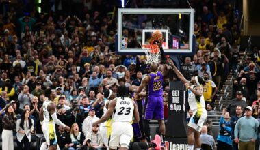 LeBron James' tap in at buzzer snaps Lakers' 3-game losing streak
