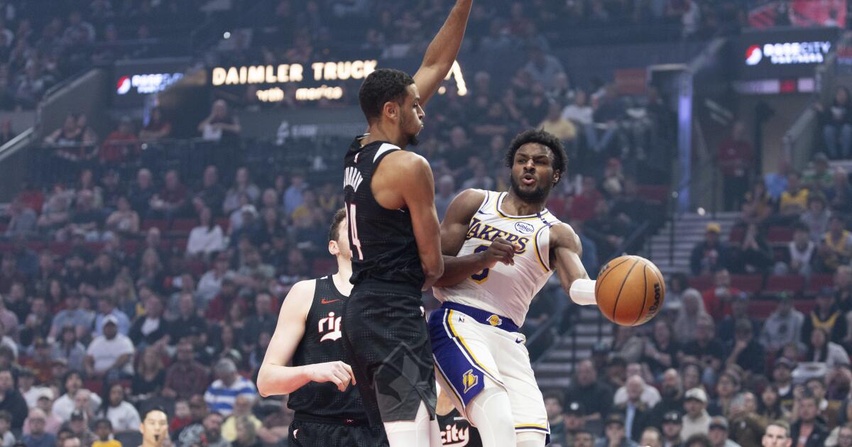 Lakers rest Sunday, prepare to play Timberwolves in playoffs