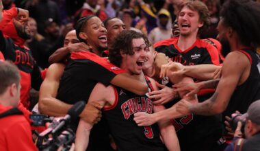 Bulls beat Lakers on Josh Giddey's half-court shot at final buzzer
