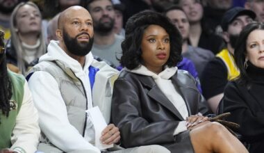Jennifer Hudson takes one in the face, courtside with Common