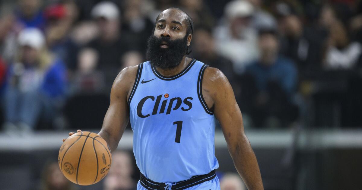 James Harden and Clippers dominate Hornets for third straight win