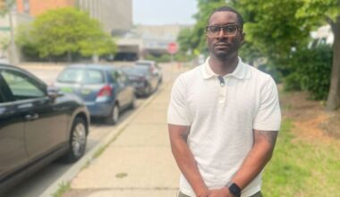 Parent surprised by removal of Milwaukee high school basketball coach