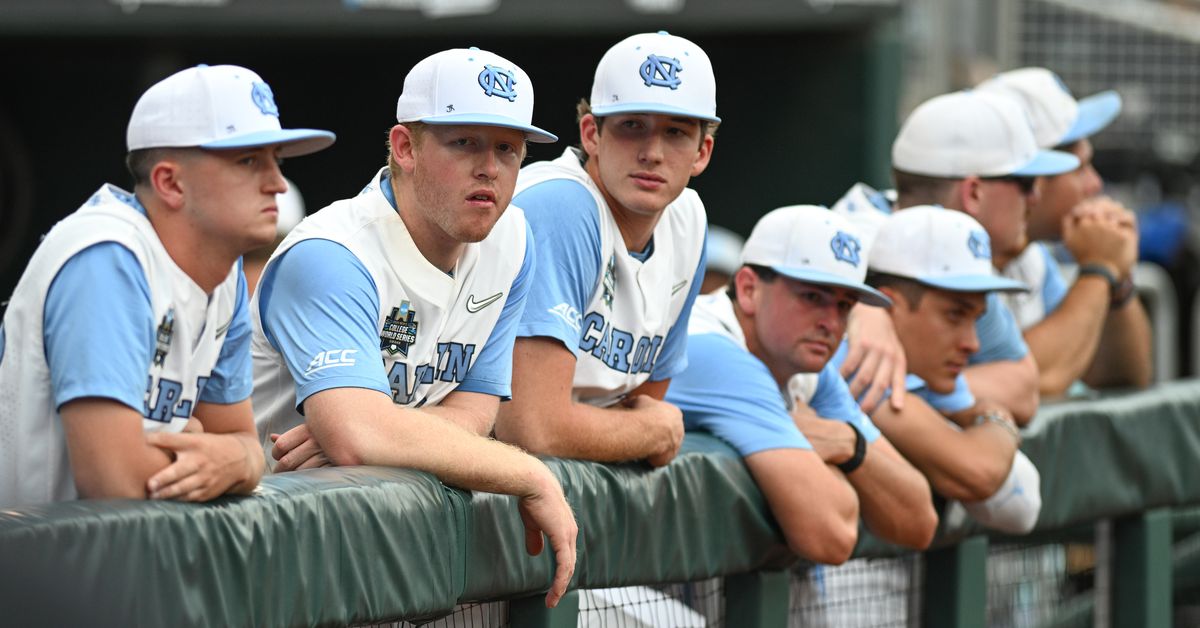 NCAA Baseball Tournament: Arizona Wildcats to face North Carolina in Super Regionals