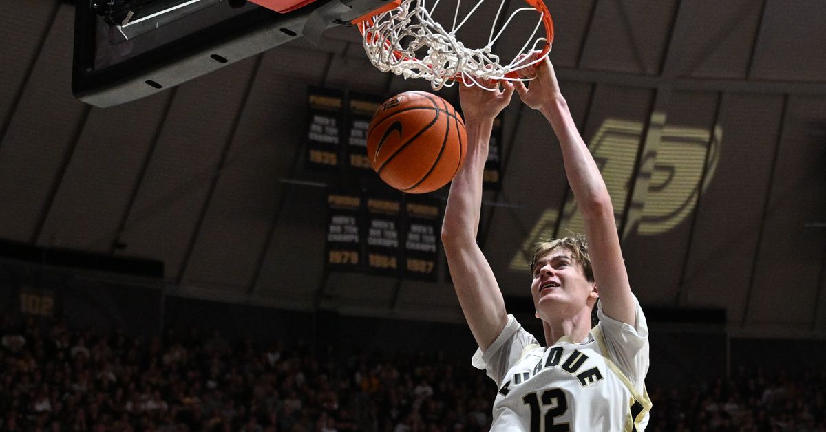 Purdue Basketball Film Room: The Return of the Dunk