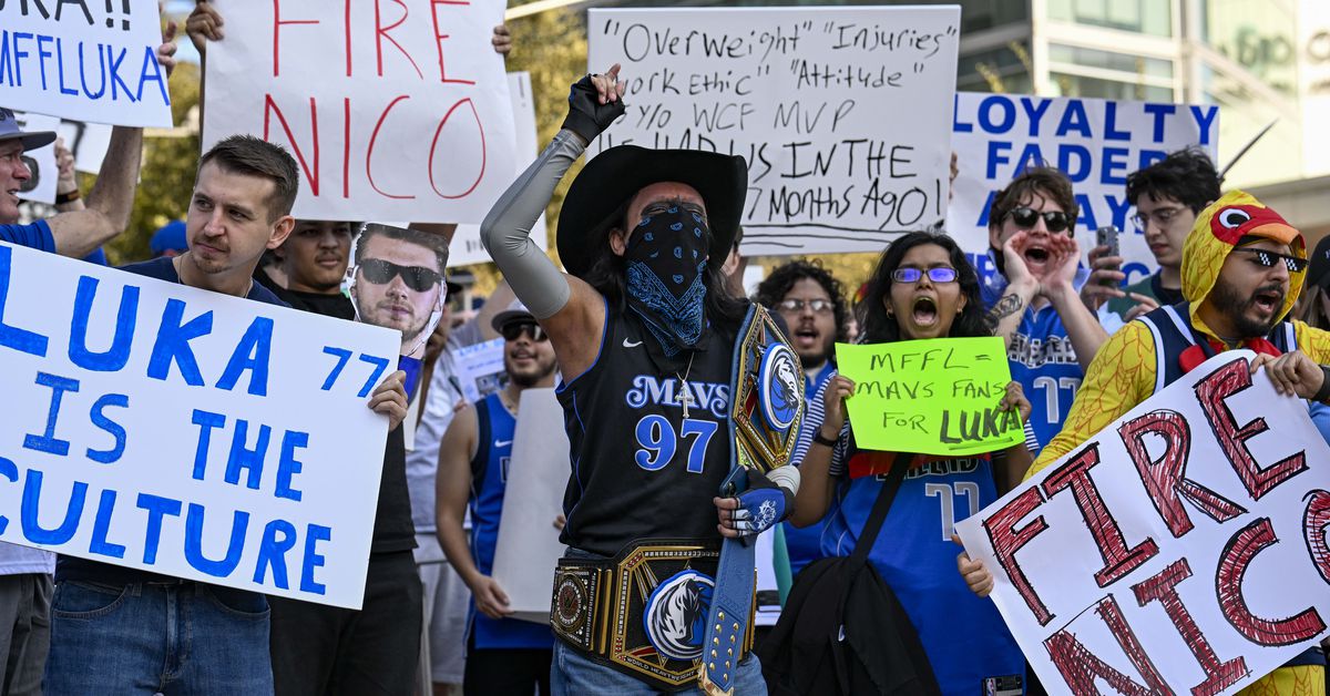Survey deems Maverick’s fanbase league’s most negative