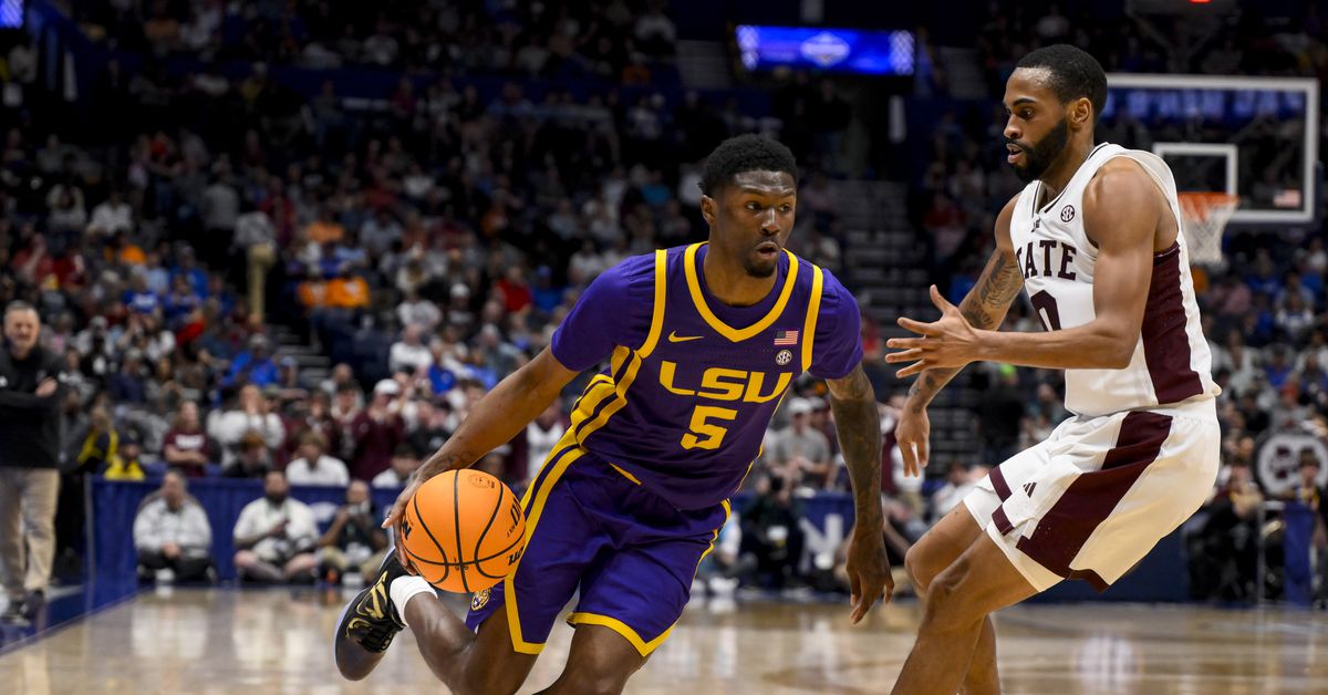 Spurs sign a pair of undrafted free agents to Summer League contracts