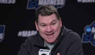 Tommy Lloyd discusses Arizona Wildcats men’s basketball’s ‘moving parts’ since 2024-25 ended