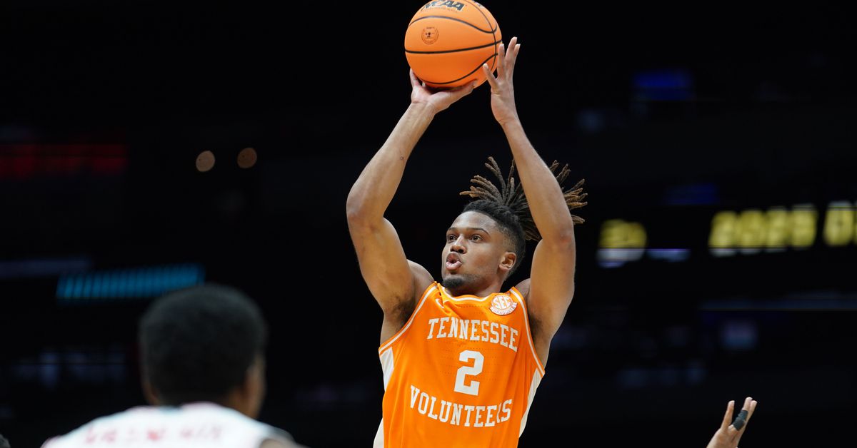 NBA Draft: Detroit Pistons select sharpshooter Chaz Lanier in second round