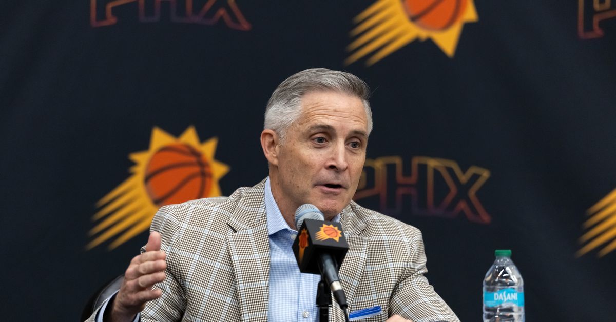 Is trading back the best move for the Suns in the NBA Draft?