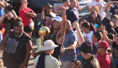 Isaiah Joe, Jaylin Williams celebrate with fans