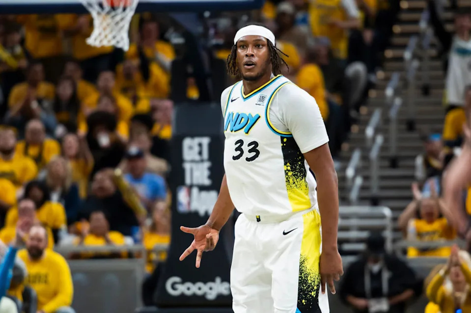 Myles Turner transfers to Milwaukee Bucks after spending 10 years with Indiana Pacers.Trevor Ruszkowski-Imagn Images