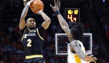 KC's Tamar Bates brings passion for Chiefs, winning basketball to Denver