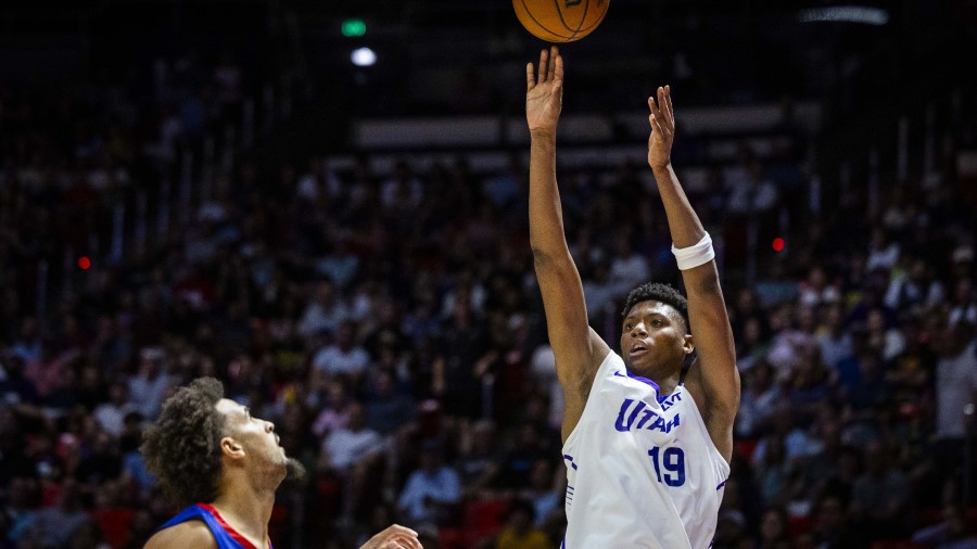 Utah Jazz forward Ace Bailey (19)