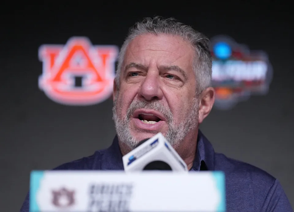 Auburn head coach Bruce Pearl.Robert Deutsch-Imagn Images