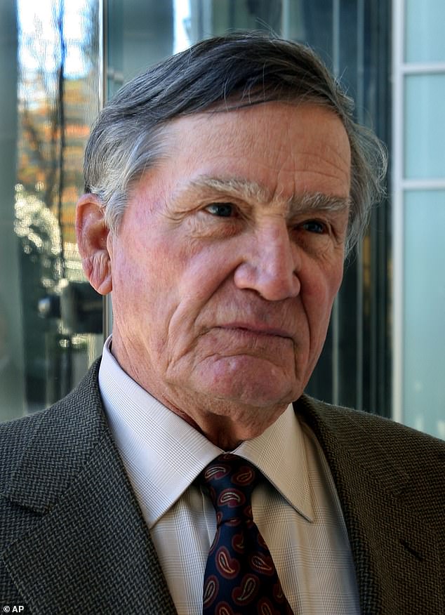 Former NBA owner and Georgia real-estate developer Tom Cousins died at the age of 93