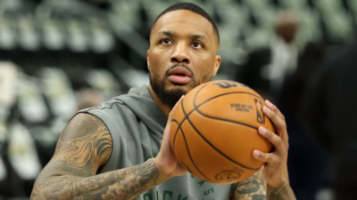 Damian Lillard revealed his daughter's adorable reaction after signing with Portland Trail Blazers