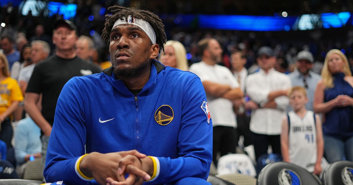 Warriors longtime center signs with Pelicans