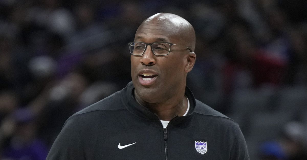 Warriors News: Knicks reportedly hiring former Dubs assistant and Kings head coach Mike Brown
