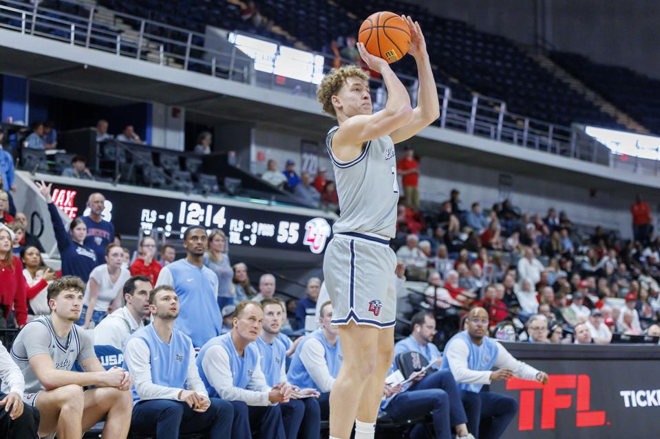 CUSA Jacksonville St Liberty Basketball