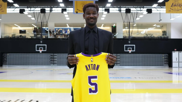 Deandre Ayton hyped to Los Angeles Lakers’ jersey (Source:@deandreayton/Instagram) Deandre Ayton