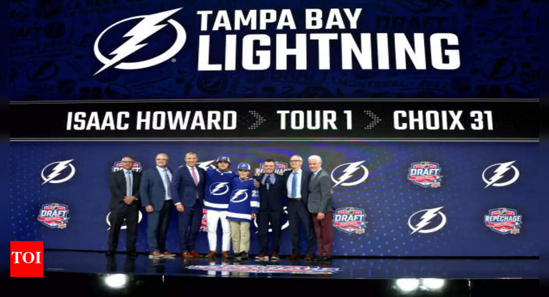 Oilers land NCAA scoring star Isaac Howard in bold NHL trade as McDavid’s team parts ways with trusted veteran | NHL News