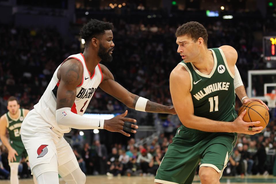 Portland Trail Blazers v Milwaukee Bucks