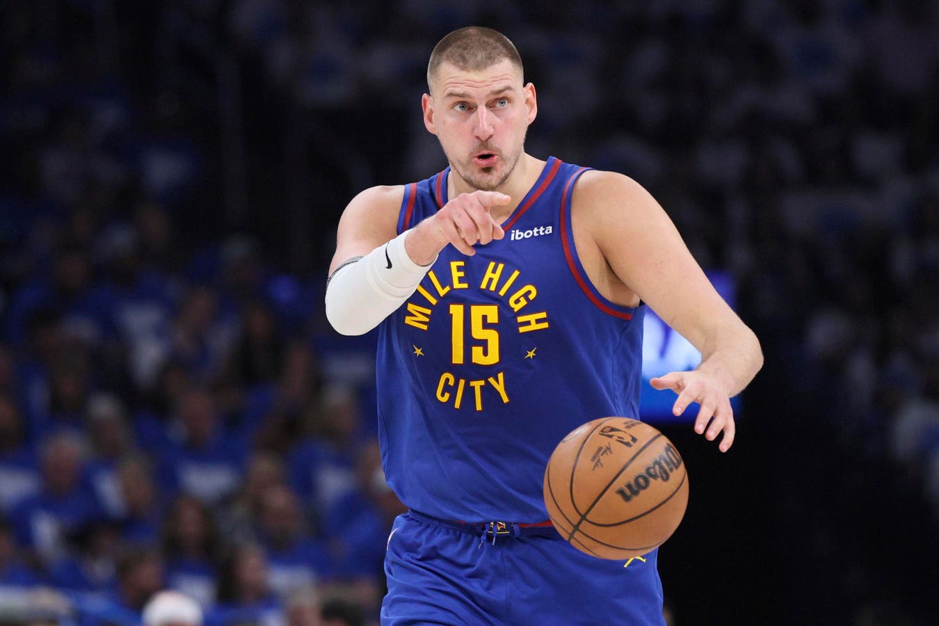 Denver Nuggets’ 3-Time MVP Jokic Opts Against Extension ... For Now