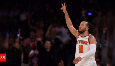 Inside Jalen Brunson and Karl-Anthony Towns' low-key Knicks celebration with Timothée Chalamet after crushing Celtics at MSG | NBA News