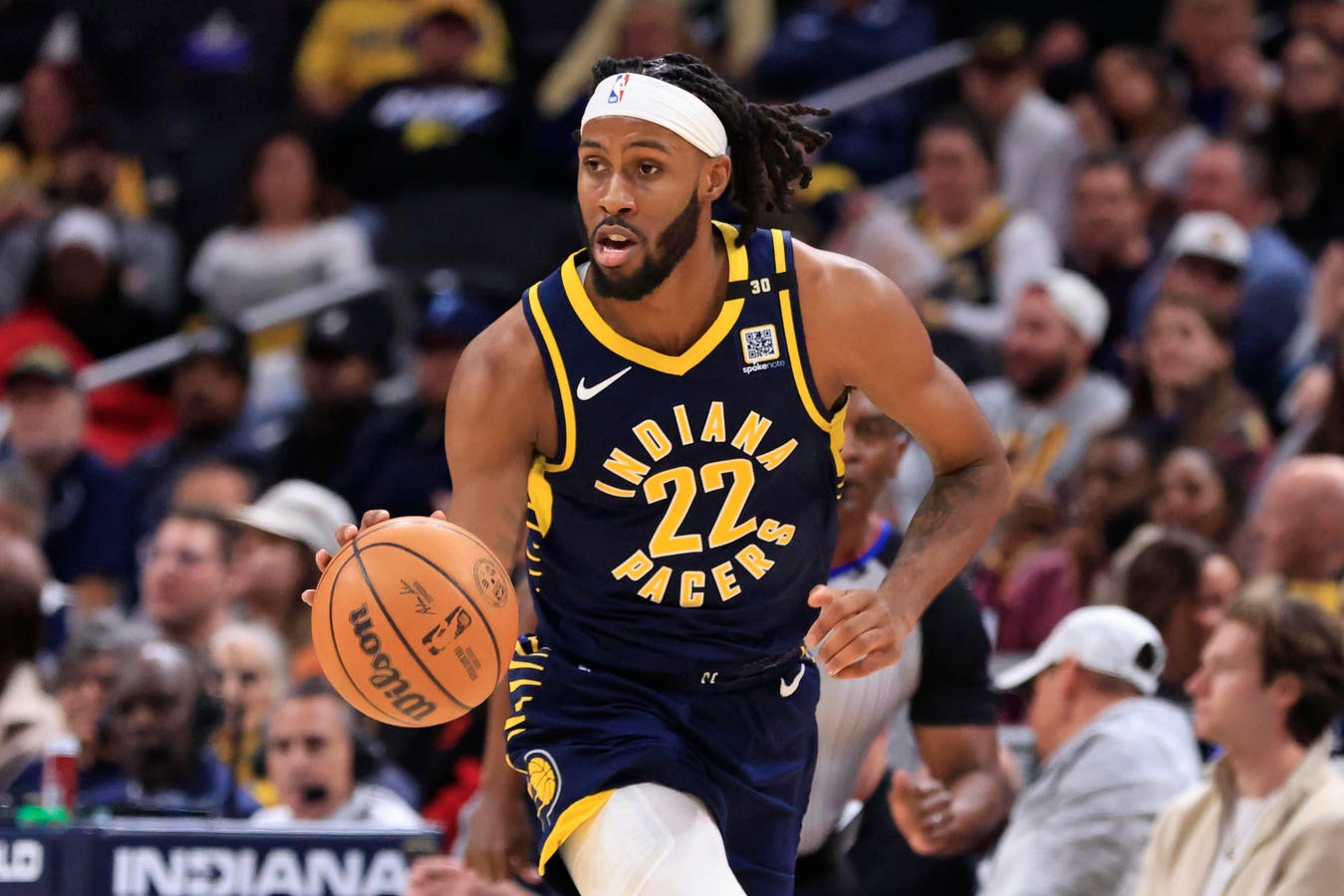 Indiana Pacers Re-Sign Center Isaiah Jackson And Beef Up Center Rotation